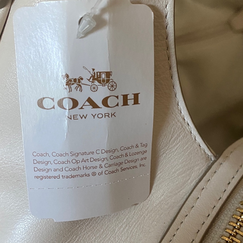 Brand NWT Coach Leather Bag - Picture 5 of 7
